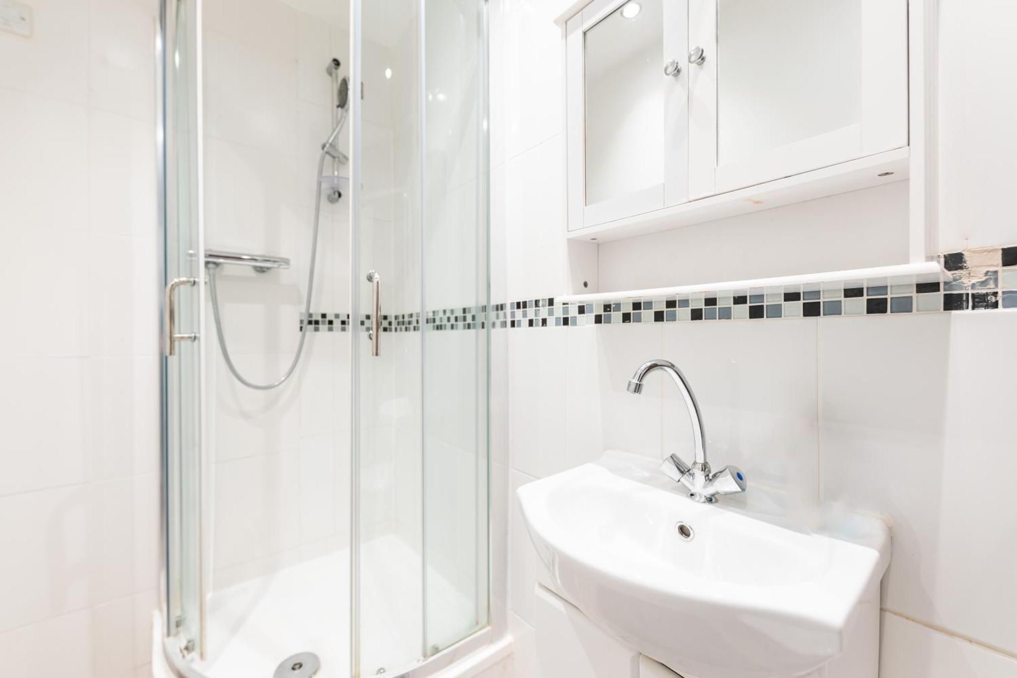 Luxury 2 Bedroom Flat In Bell Street Londra Esterno foto