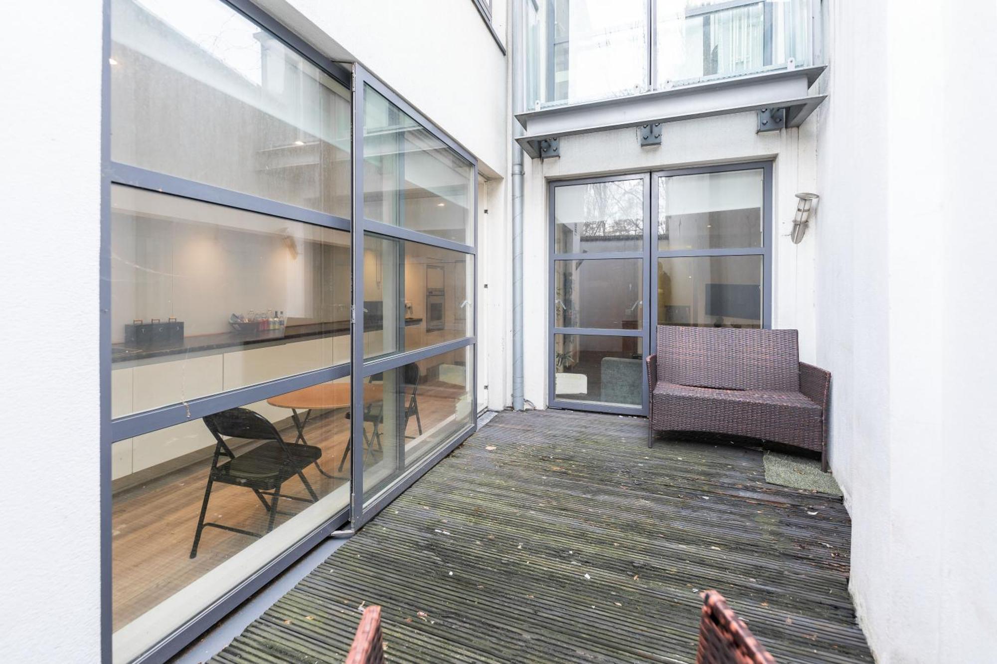 Luxury 2 Bedroom Flat In Bell Street Londra Esterno foto