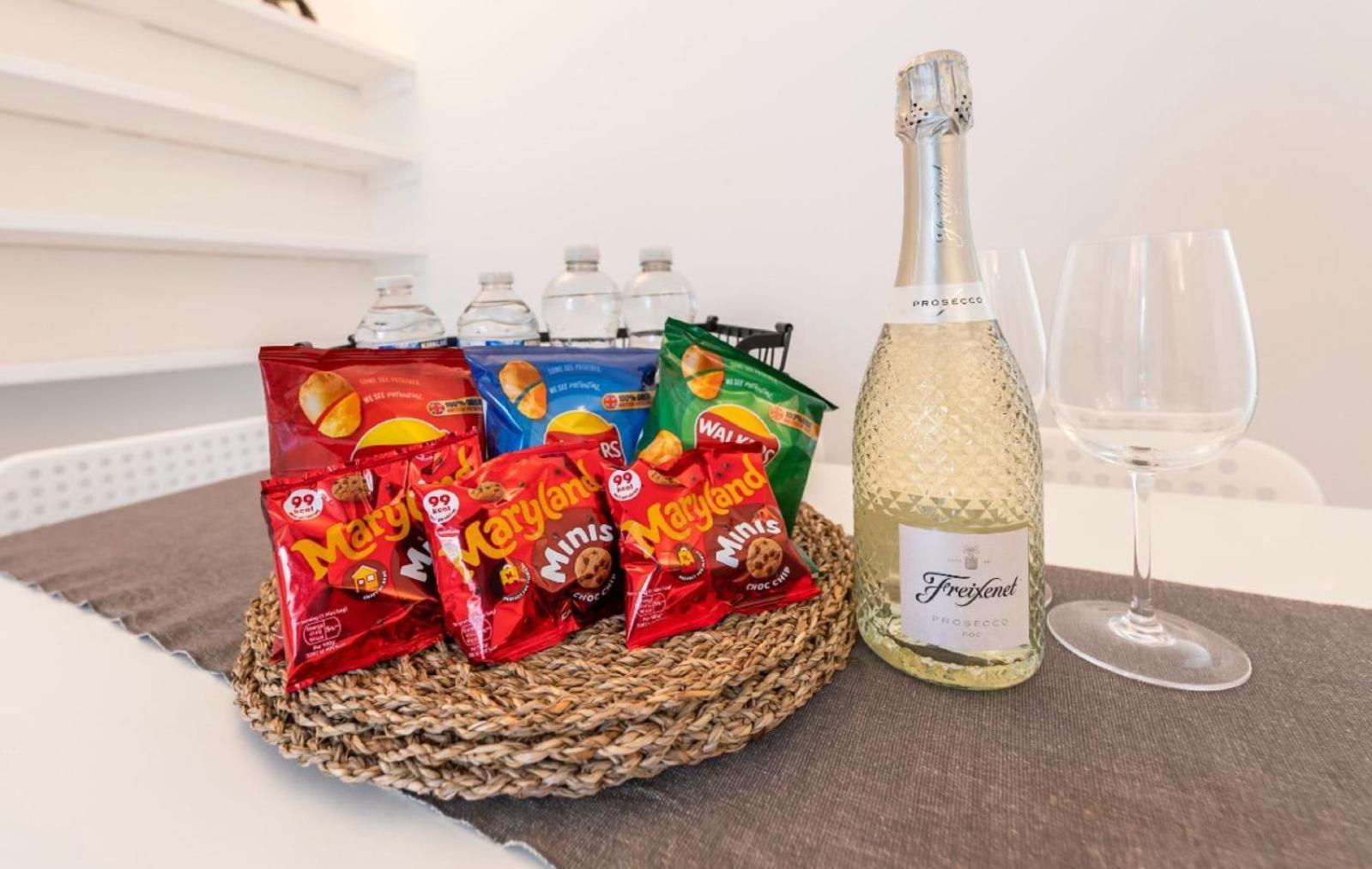 Luxury 2 Bedroom Flat In Bell Street Londra Esterno foto