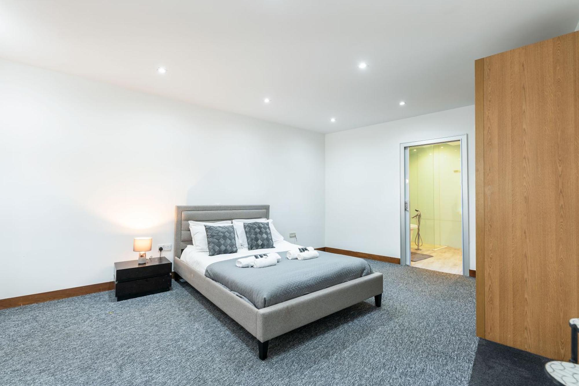Luxury 2 Bedroom Flat In Bell Street Londra Esterno foto