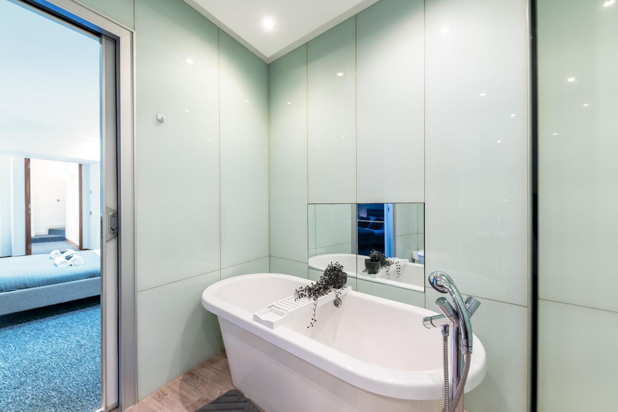 Luxury 2 Bedroom Flat In Bell Street Londra Esterno foto